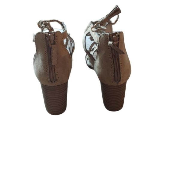 TAHARI SANDALS GLADIATOR SUEDE - Picture 6 of 9